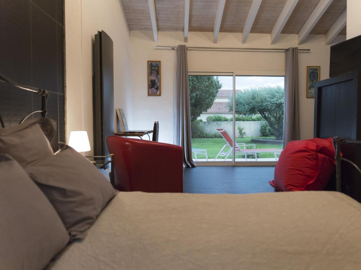 فندق La Casa Nert Millas الغرفة الصورة